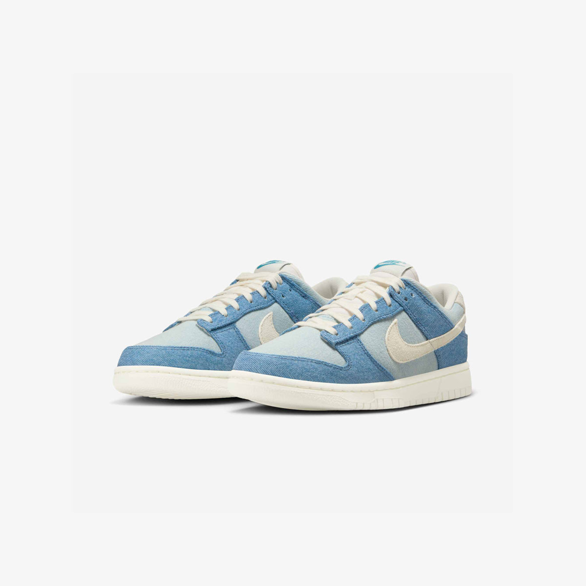 Women's Nike Dunk Low Smokey 'Blue Denim'